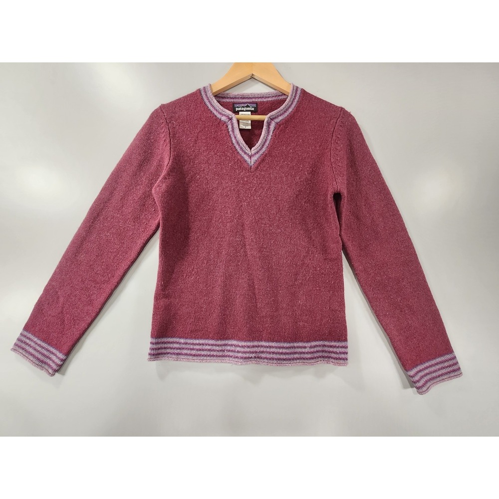 Womens Patagonia Lambswool V-Neck Sweater Small Pink Purlpe Maroon Trim - Nice!